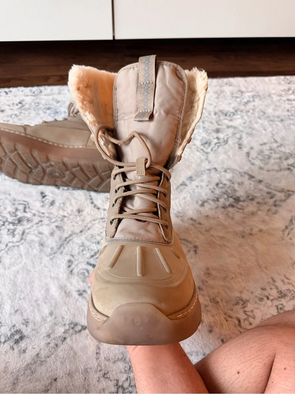 UGG Men’s Taupe/Beige Lace-Up Winter Boot
